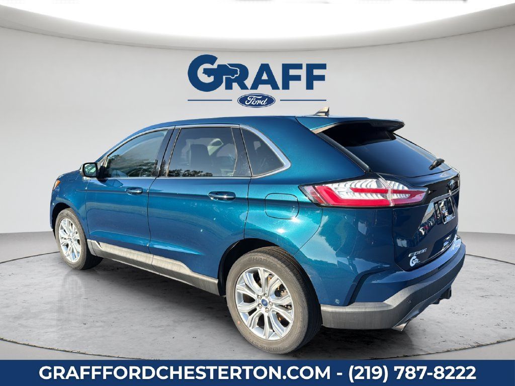 Used 2020 Ford Edge Titanium w/ Equipment Group 301A AWD/4WD image 10