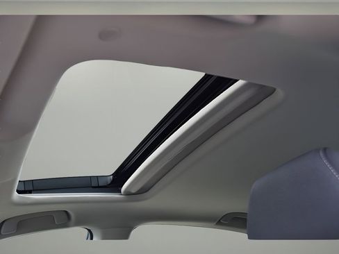 Used 2023 Honda Accord EX image 15