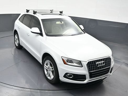 Used 2017 Audi Q5 2.0T Premium AWD/4WD image 24