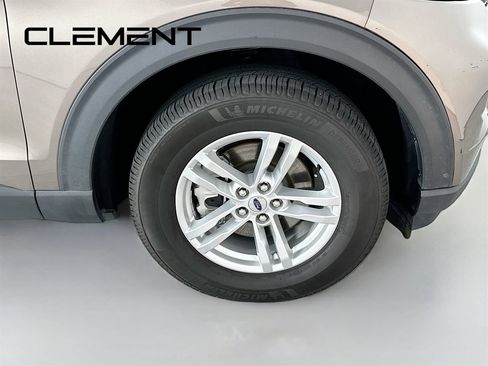 Used 2021 Ford Explorer XLT w/ Class III Trailer Tow Package image 37