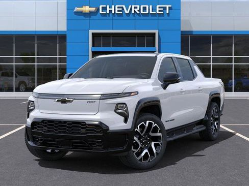 New 2025 Chevrolet Silverado EV RST image 30
