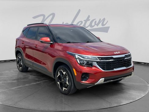 Used 2026 Kia Seltos S AWD/4WD image 3