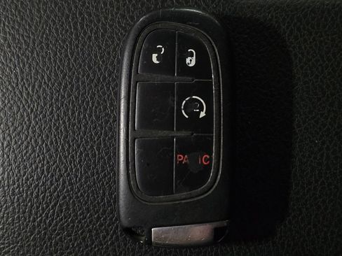 Used 2014 RAM 1500 Sport w/ Convenience Group image 32