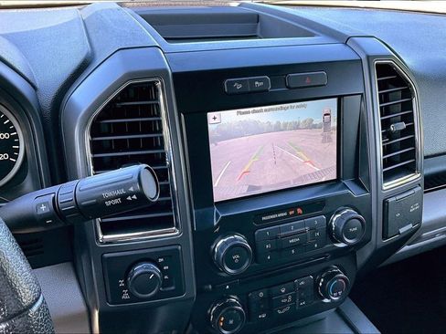 Used 2016 Ford F150 XLT w/ Equipment Group 302A Luxury AWD/4WD image 15