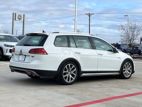 Used 2019 Volkswagen Golf Alltrack SEL image 8