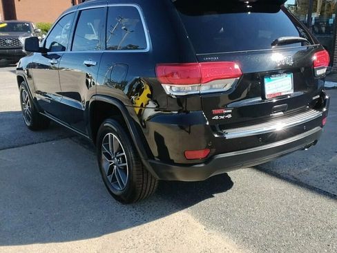 Used 2018 Jeep Grand Cherokee Limited image 2