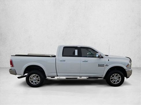 Used 2014 RAM 2500 Laramie w/ Convenience Group image 4