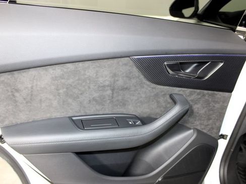 Used 2022 Audi RS Q8 AWD/4WD image 20