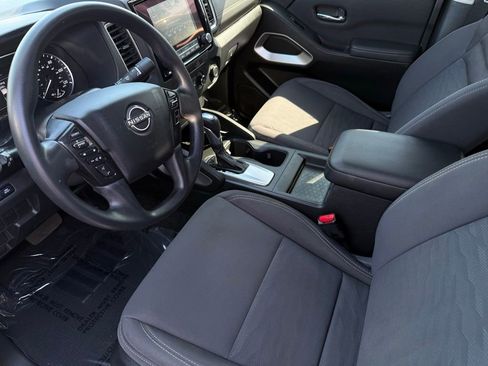 Certified 2022 Nissan Frontier SV RWD image 17
