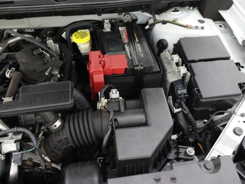 Used 2024 Nissan Sentra SV FWD image 15