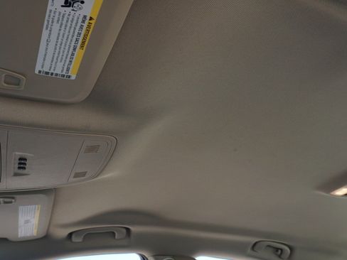 Used 2016 Buick Regal Premium image 23