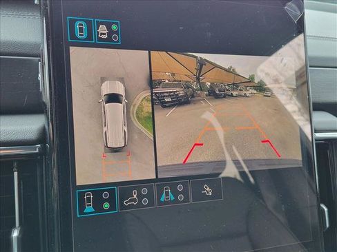New 2026 GMC Yukon XL Denali w/ Advanced Technology Package AWD/4WD image 12