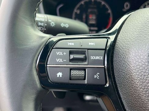 Used 2025 Honda Civic Sport image 19