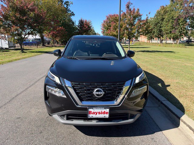Used 2023 Nissan Rogue SV FWD image 4