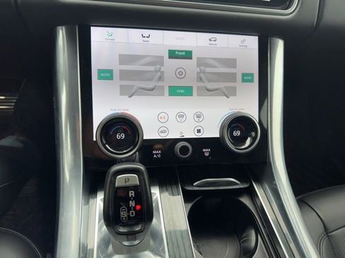 Used 2021 Land Rover Range Rover Sport HSE Dynamic image 12