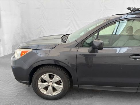 Used 2015 Subaru Forester 2.5i Premium AWD/4WD image 3