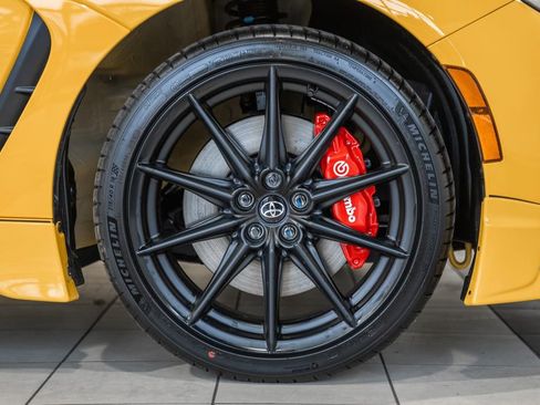 New 2026 Toyota GR86 YUZU Limited image 15