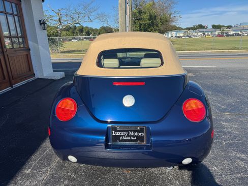 Used 2005 Volkswagen Beetle GLS image 13