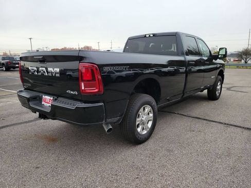 New 2026 RAM 2500 Big Horn AWD/4WD image 8
