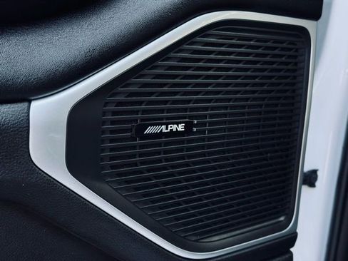 Used 2022 Jeep Wagoneer Series I image 15