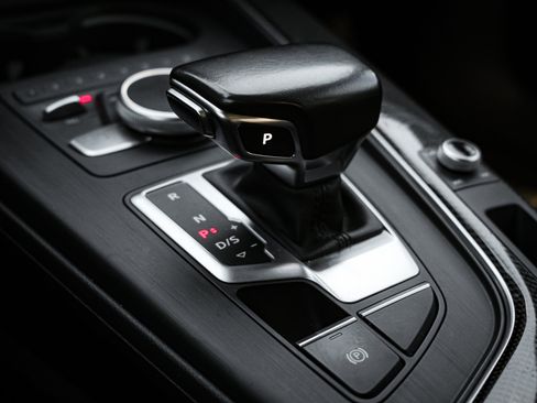 Used 2018 Audi A4 2.0T allroad Premium Plus image 26