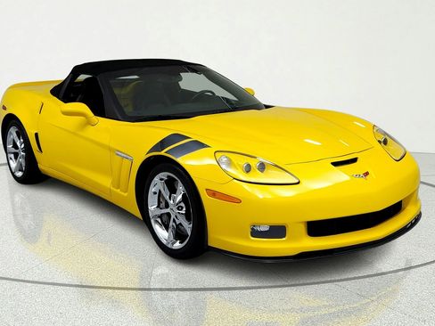 Used 2011 Chevrolet Corvette Grand Sport w/ Preferred Equipment Group RWD image 7