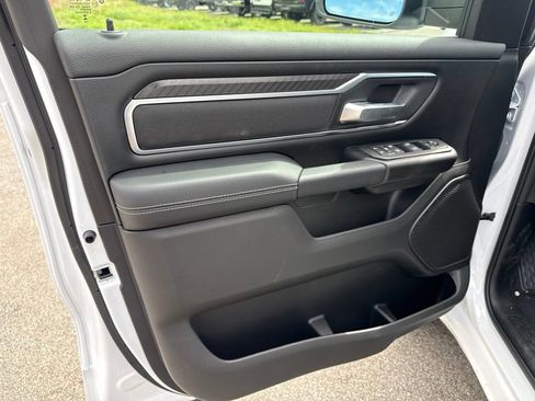 New 2026 RAM 1500 Big Horn AWD/4WD image 18