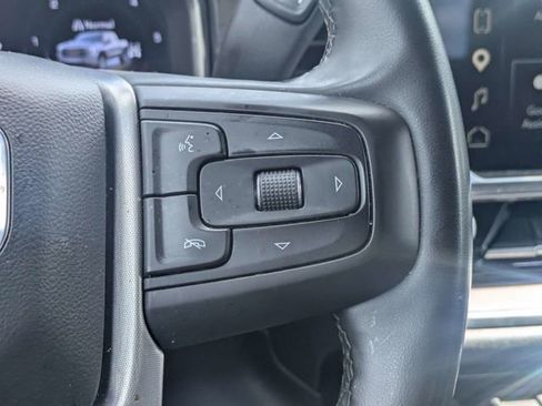 Used 2025 GMC Sierra 1500 SLT AWD/4WD image 24