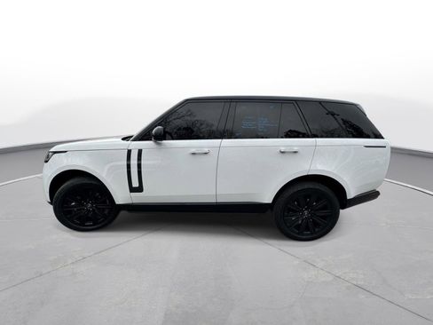 Used 2023 Land Rover Range Rover SE image 11