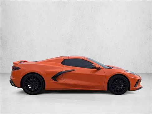 Used 2023 Chevrolet Corvette Stingray Premium Conv w/ Z51 Performance Package RWD image 4