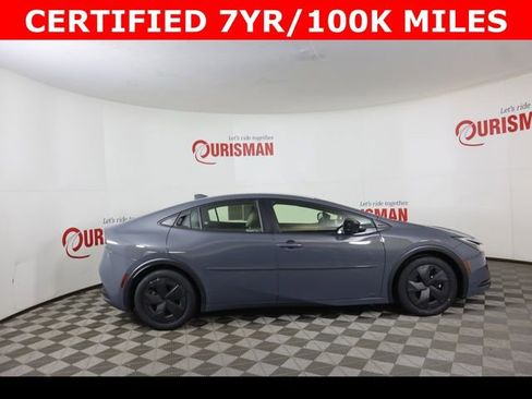 Used 2023 Toyota Prius Limited image 8