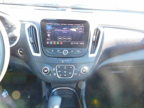 Used 2023 Chevrolet Malibu LT image 10