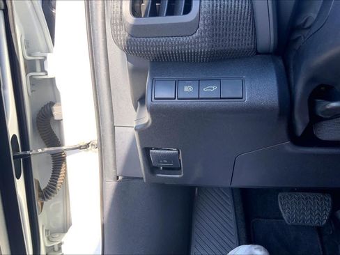 Used 2023 Toyota bZ4X AWD w/ Weather Package image 35