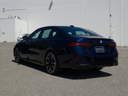 New 2026 BMW 530i w/ Executive Package RWD image 17