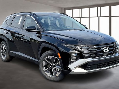 New 2026 Hyundai Tucson SEL image 1