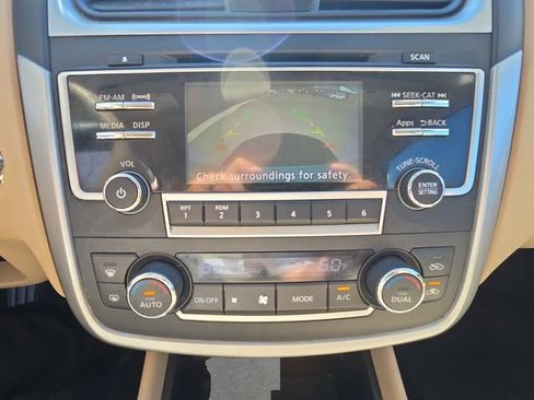 Used 2016 Nissan Altima 2.5 SV w/ Convenience Package FWD image 21