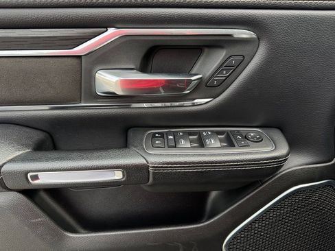 Used 2024 RAM 1500 Laramie image 37