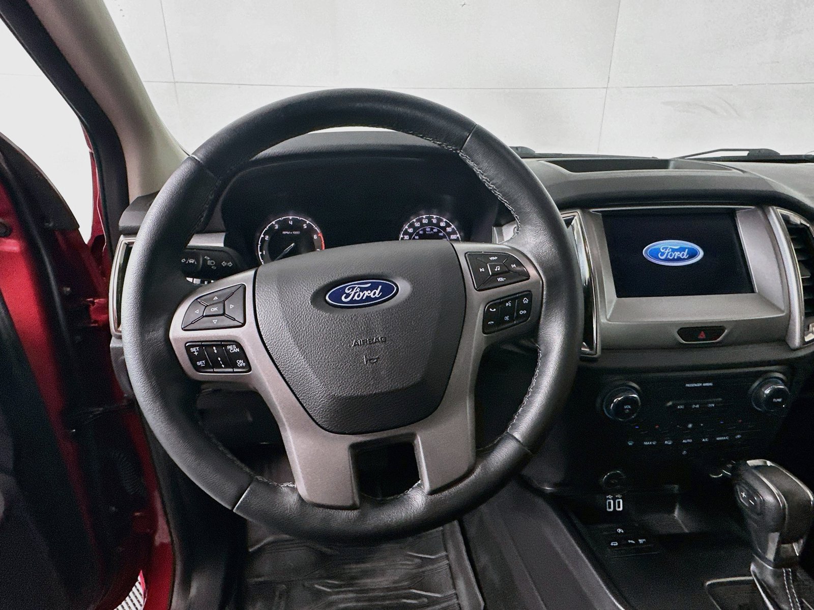 Used 2020 Ford Ranger XLT w/ Equipment Group 301A Mid RWD image 11