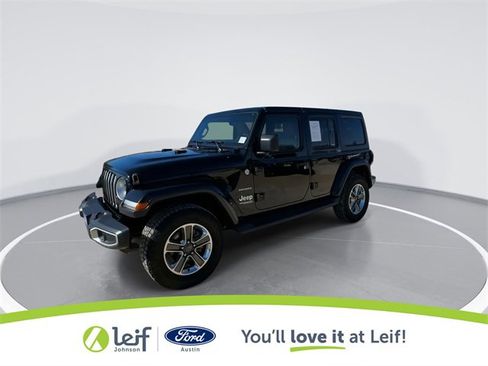 Used 2018 Jeep Wrangler Unlimited Sahara image 5