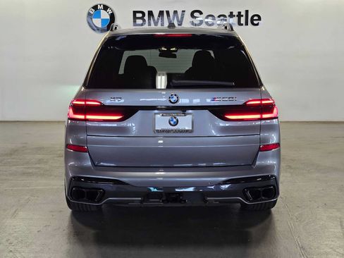 Used 2024 BMW X7 M60i w/ Climate Comfort Package AWD/4WD image 5