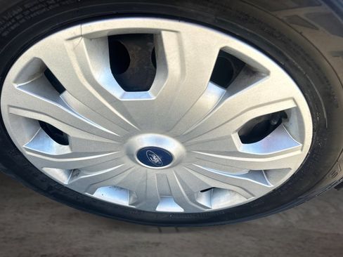 Used 2019 Ford Transit Connect XL FWD image 17