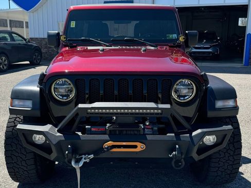 Used 2022 Jeep Wrangler Unlimited Sport image 2