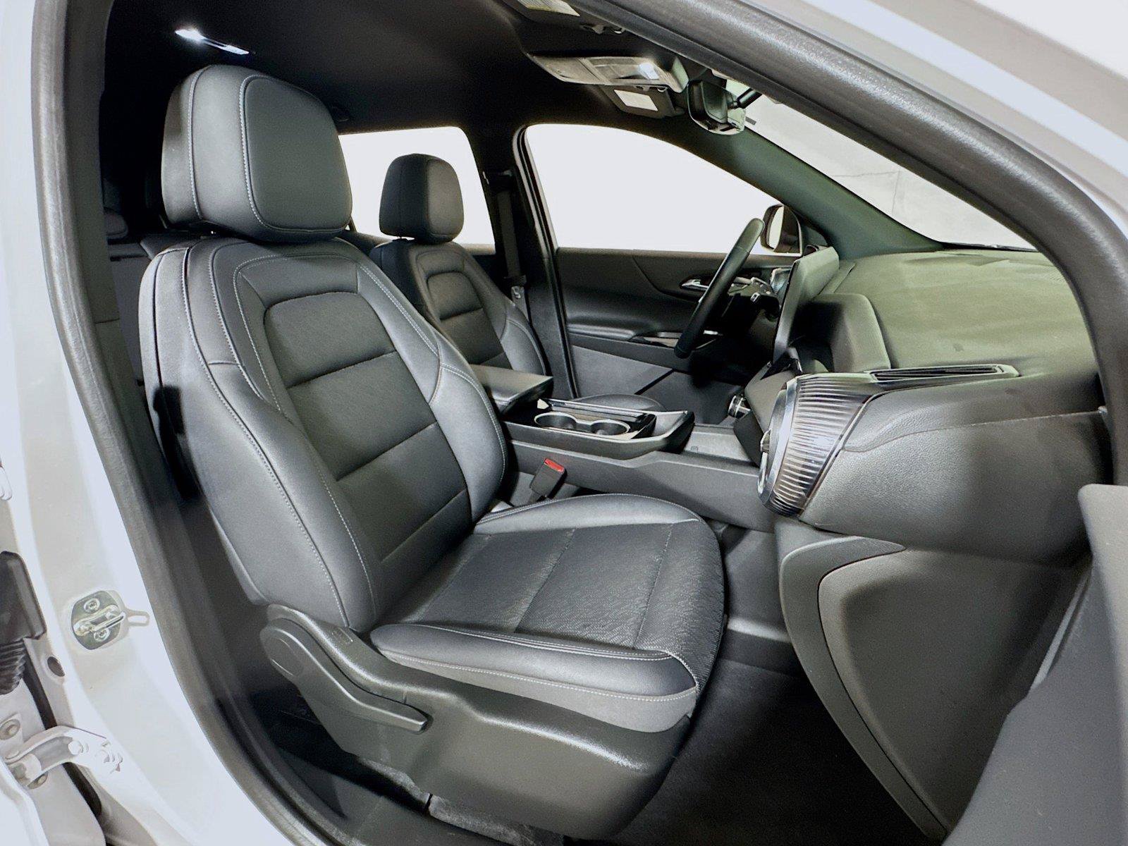 Certified 2025 Chevrolet Equinox LT w/ Convenience Package II FWD image 26