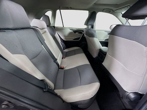 Used 2021 Toyota RAV4 XLE w/ Convenience Package AWD/4WD image 27
