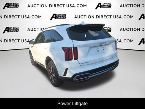 Used 2023 Kia Sorento EX w/ Panoramic Sunroof Package FWD image 6