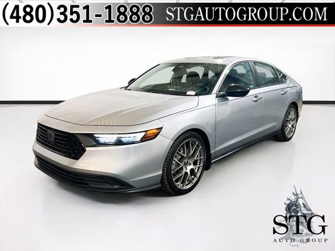 Used 2023 Honda Accord Sport image 1