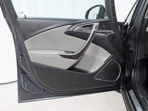 Used 2016 Buick Verano image 27