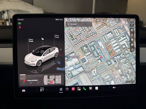 Used 2023 Tesla Model 3 Standard Range RWD image 12