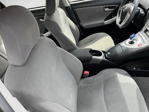 Used 2013 Toyota Prius Two FWD image 18