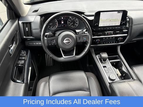 Certified 2025 Nissan Pathfinder SL AWD/4WD image 23